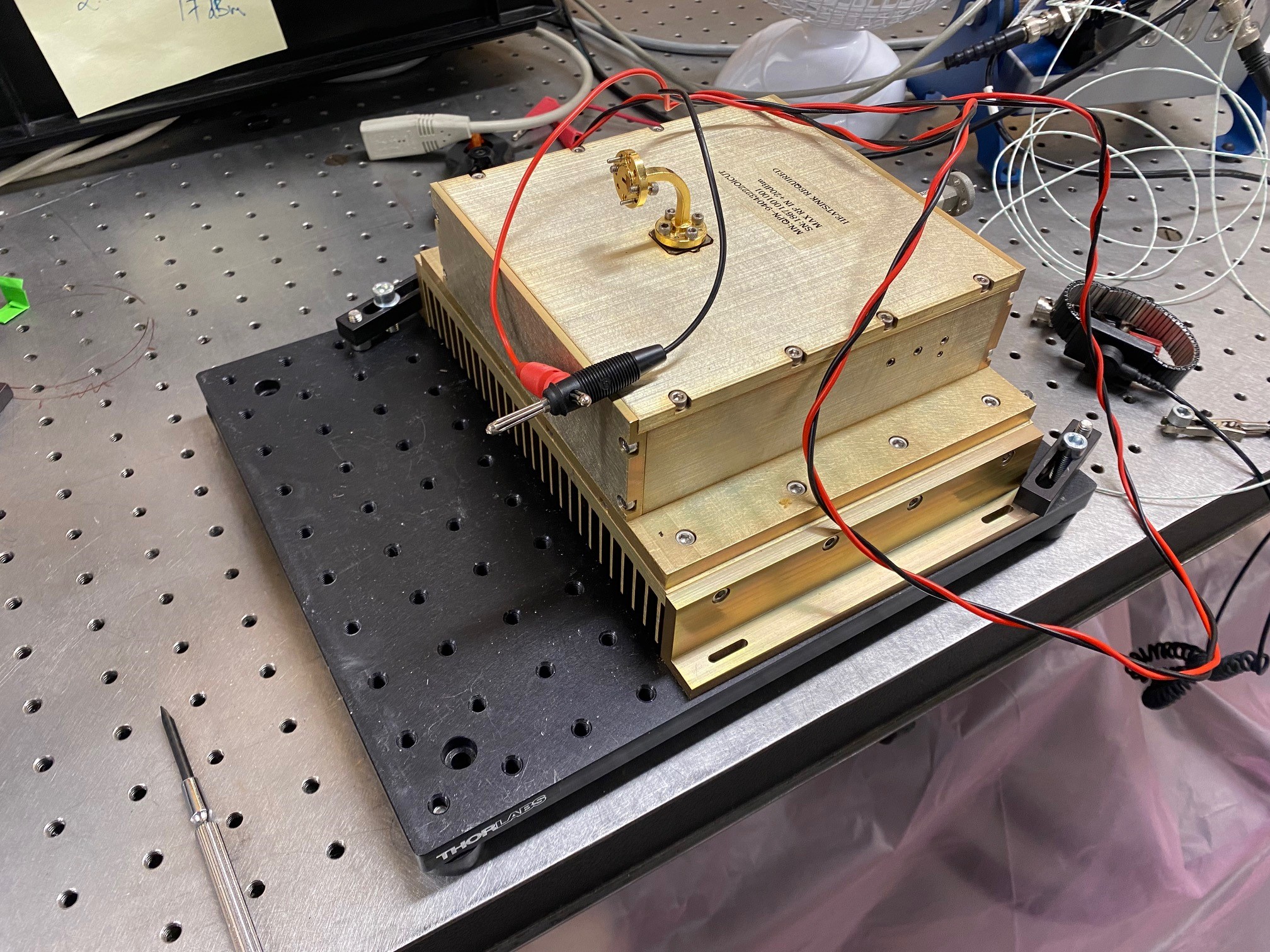 Picture of W-band amplifier (92-96 GHz)